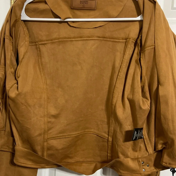 Blank NYC SOFT Vegan Suede Moto Jacket Size Large NWT ribbed arms - Picture 5 of 7